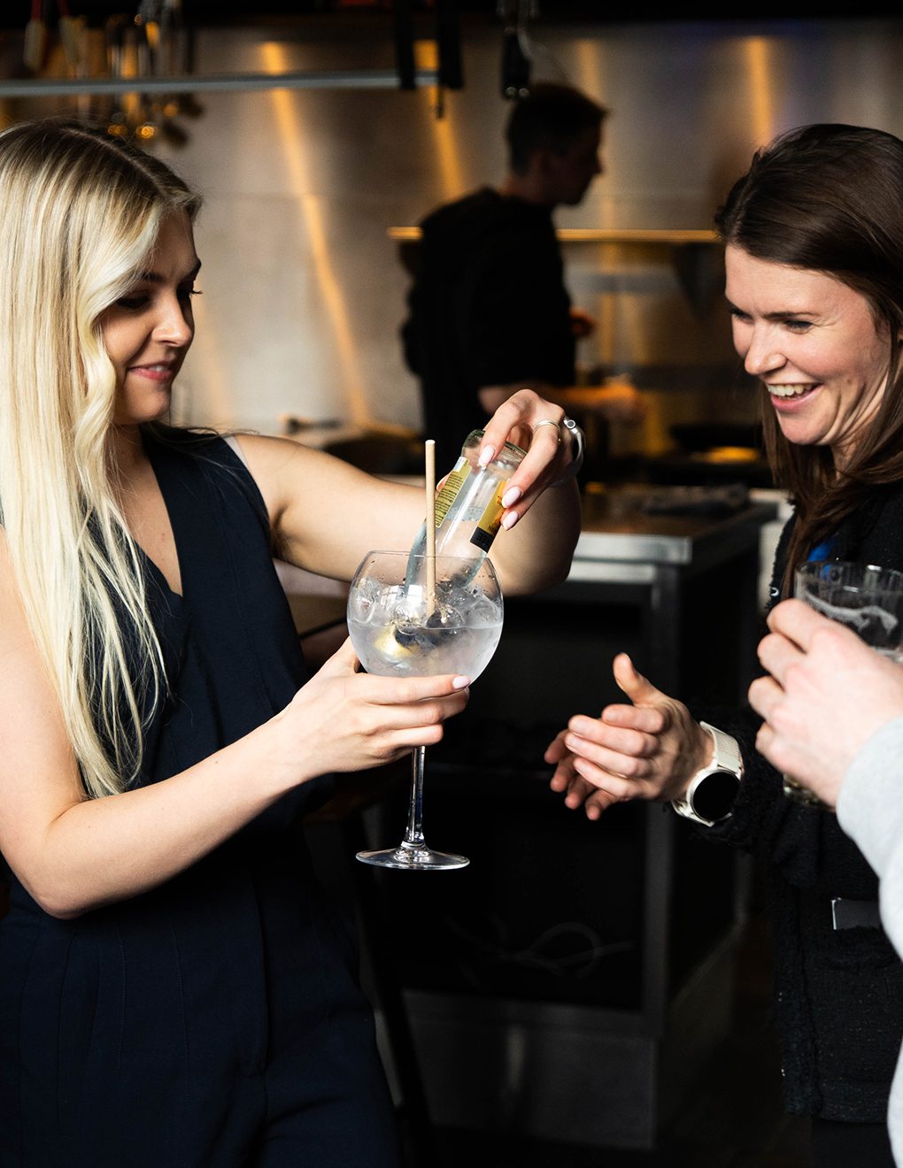 image-feest Informele sfeer en drinks bij feesten en partijen locatie met karakter